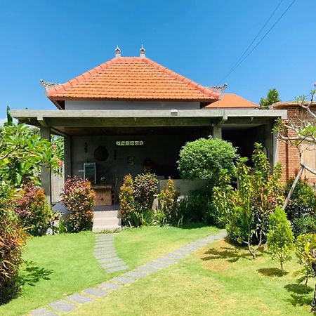 קנגו Putu Homestay מראה חיצוני תמונה