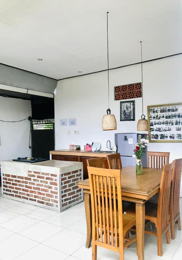 קנגו Putu Homestay מראה חיצוני תמונה